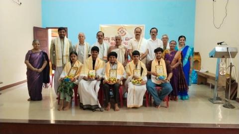 ಶೈಕ್ಷಣಿಕ ಸಾಧಕರಿಗೆ ಸನ್ಮಾನ